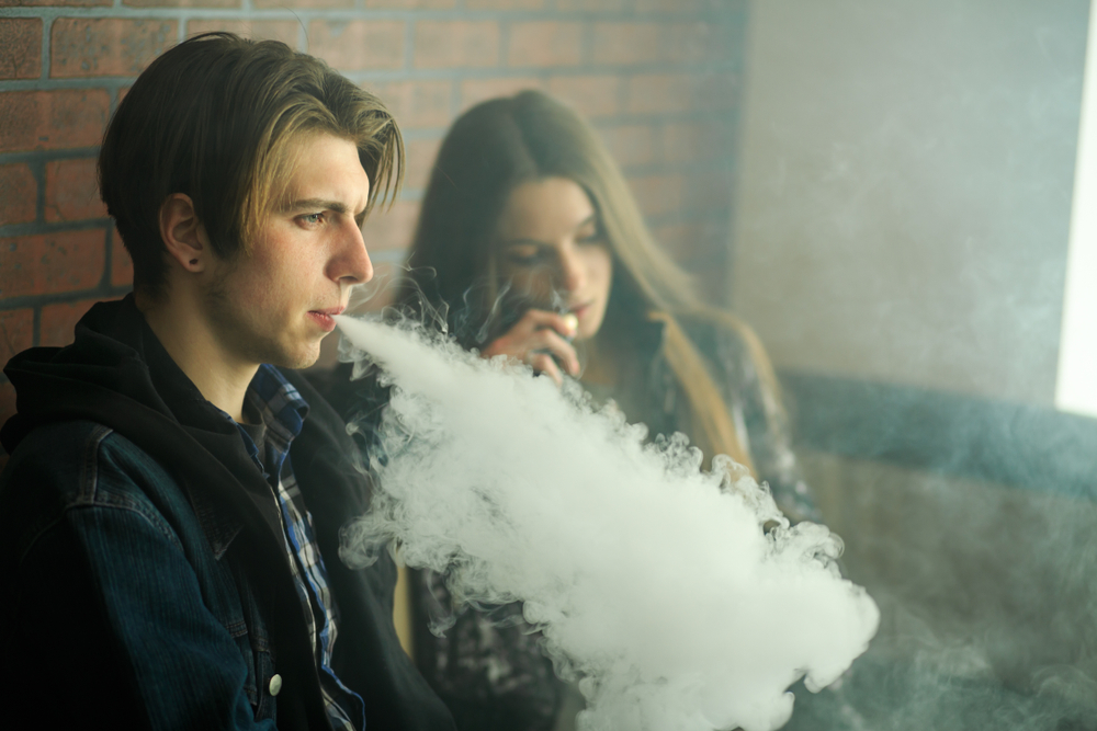 Read more about the article How Do Vape Detectors Work? A Complete Guide for Schools & Commercial Buildings
