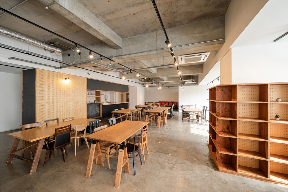 Read more about the article Commercial AV Installation: The Complete Guide to Professional Audio Visual Systems for Businesses